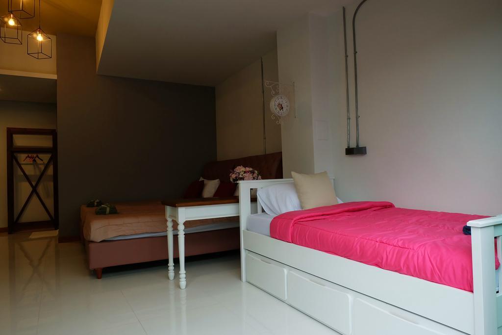 Bann Aom Boutique Pranburi Hotel ภายนอก รูปภาพ